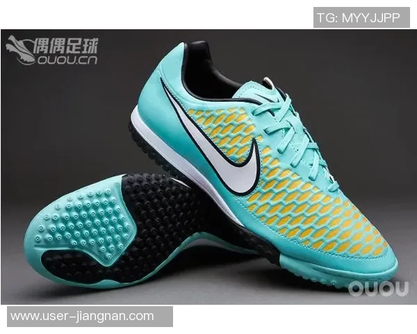 耐克足球鞋尺码偏小的真实体验与选购建议分享